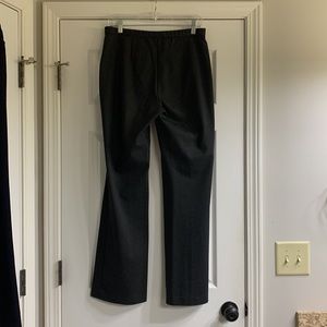 Chico’s elastic waist casual pants, size 1, Color gray. Excellent condition.